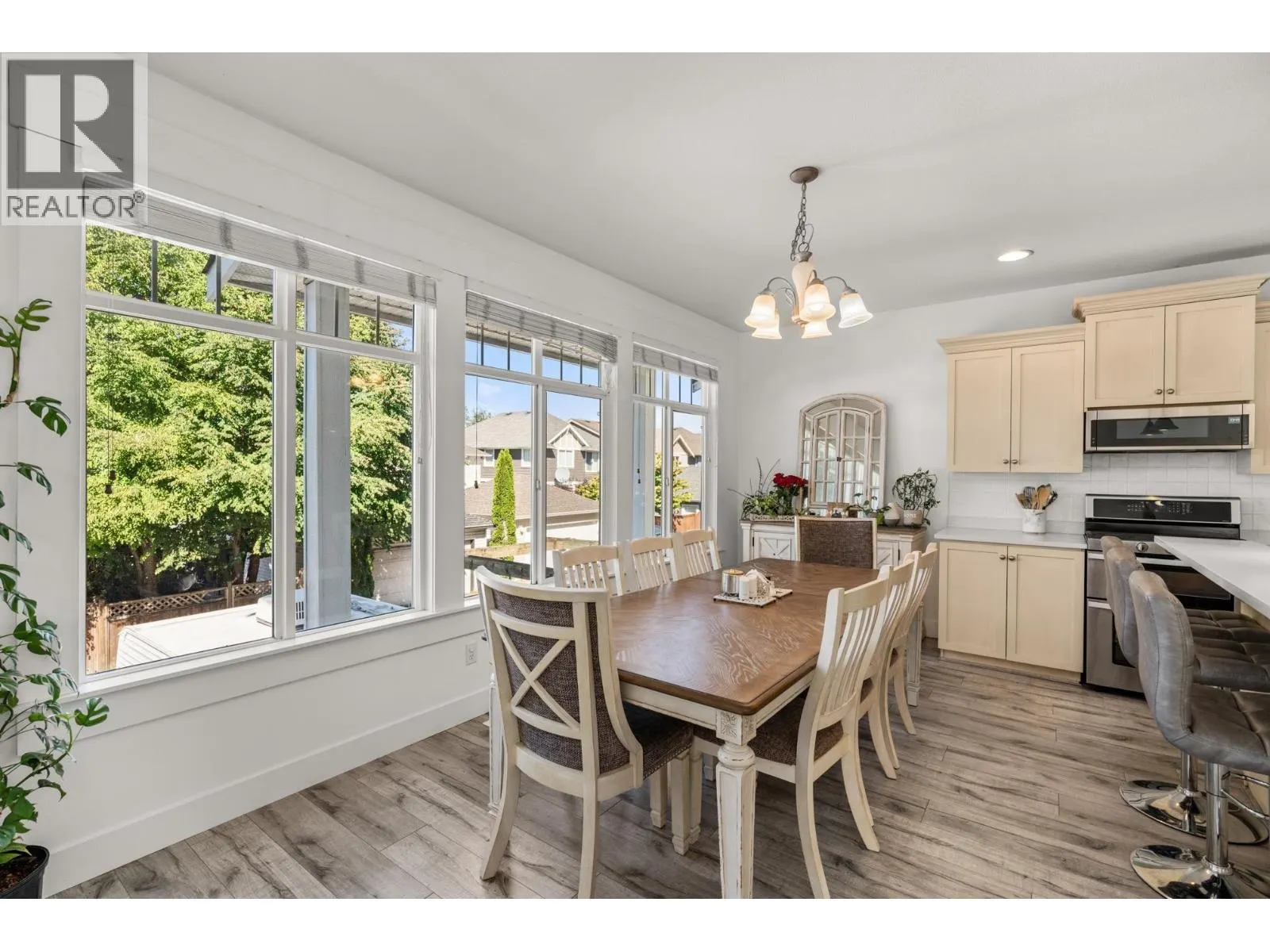 10071 246 A STREET