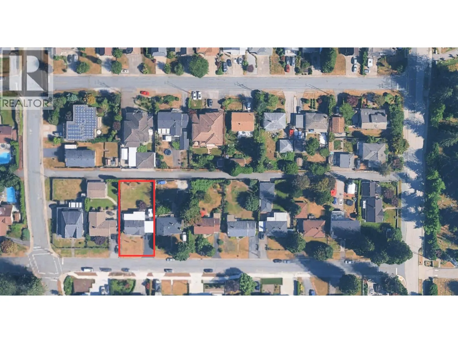 705 IVY AVENUE