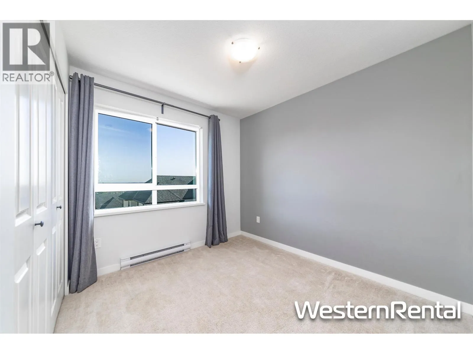 17 3500 BURKE VILLAGE PROMENADE