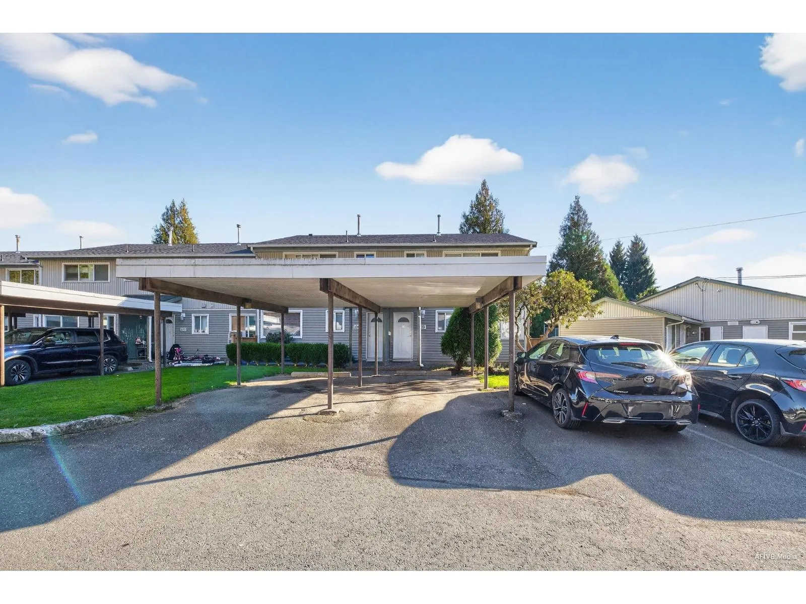 99 45185 WOLFE ROAD|Chilliwack Proper West