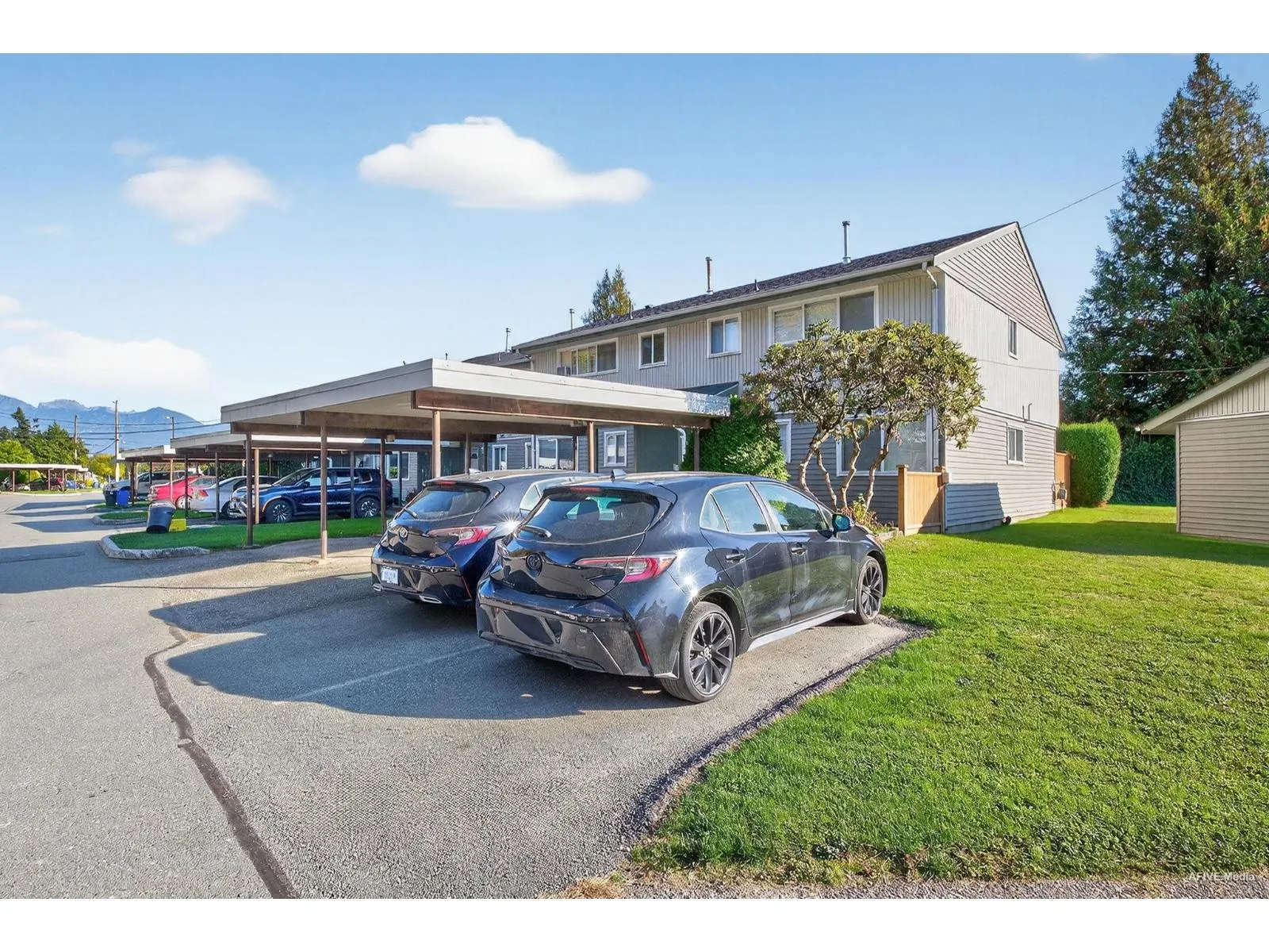 99 45185 WOLFE ROAD|Chilliwack Proper West
