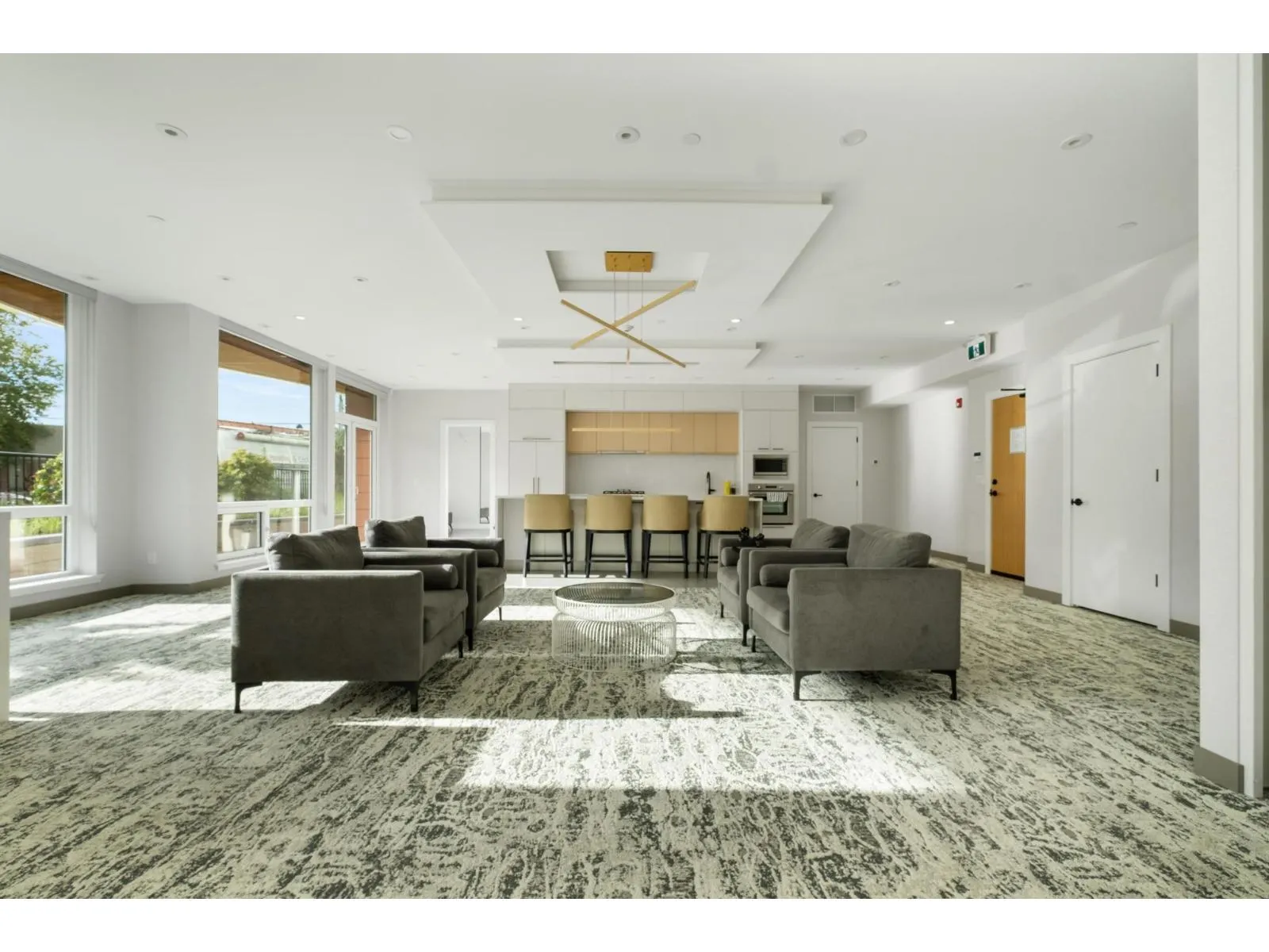 511 20416 PARK AVENUE