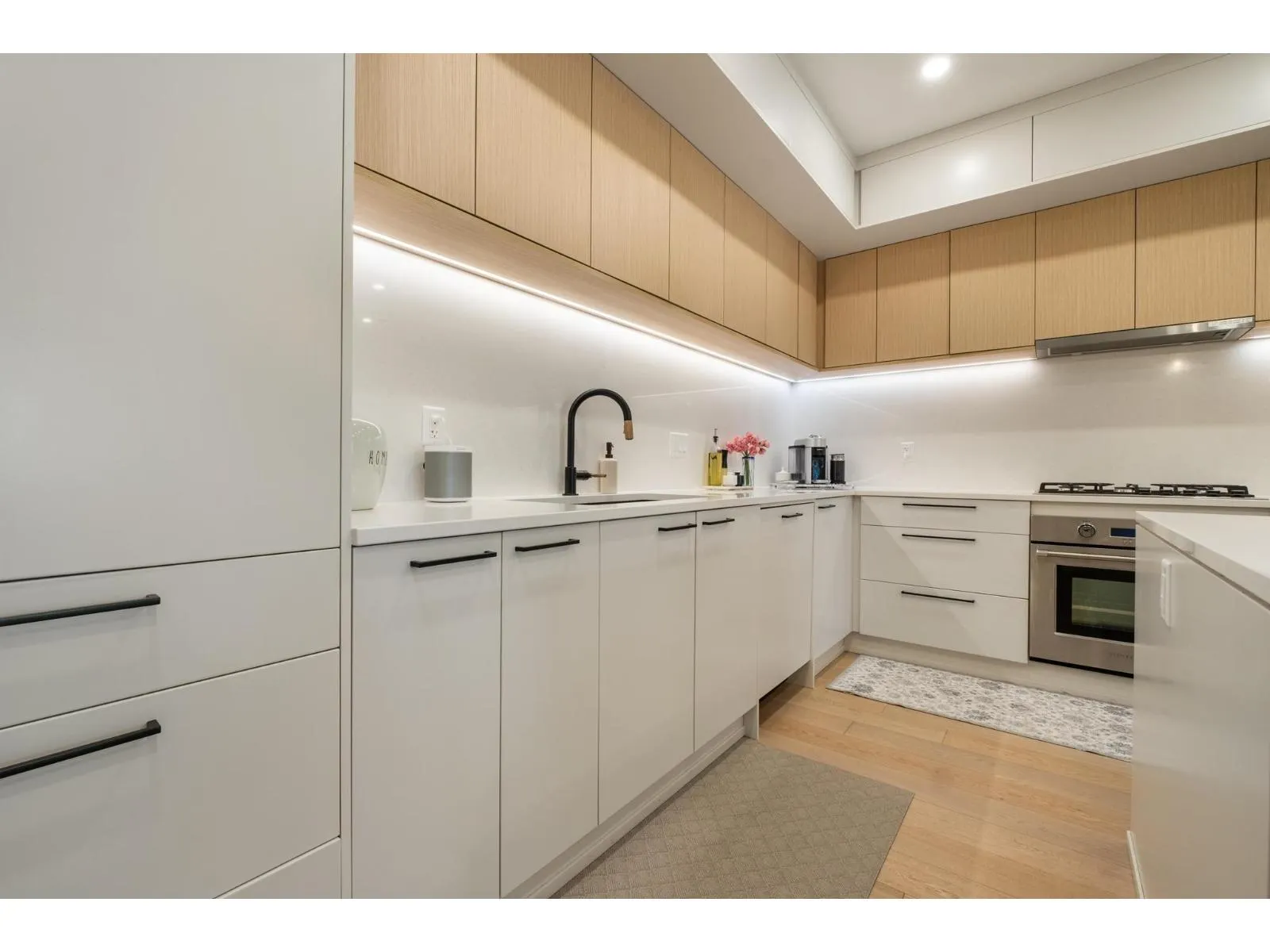 511 20416 PARK AVENUE