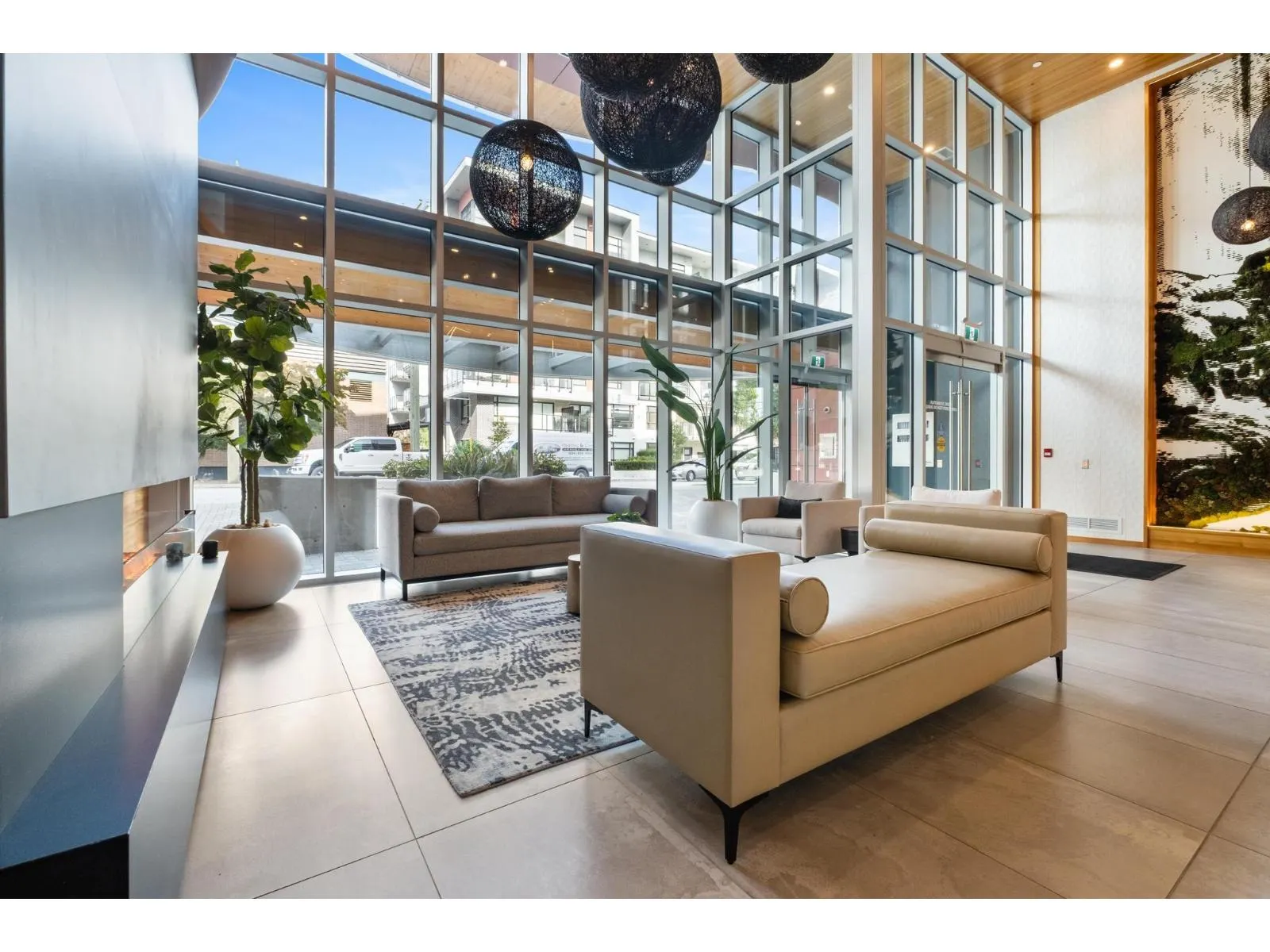 511 20416 PARK AVENUE