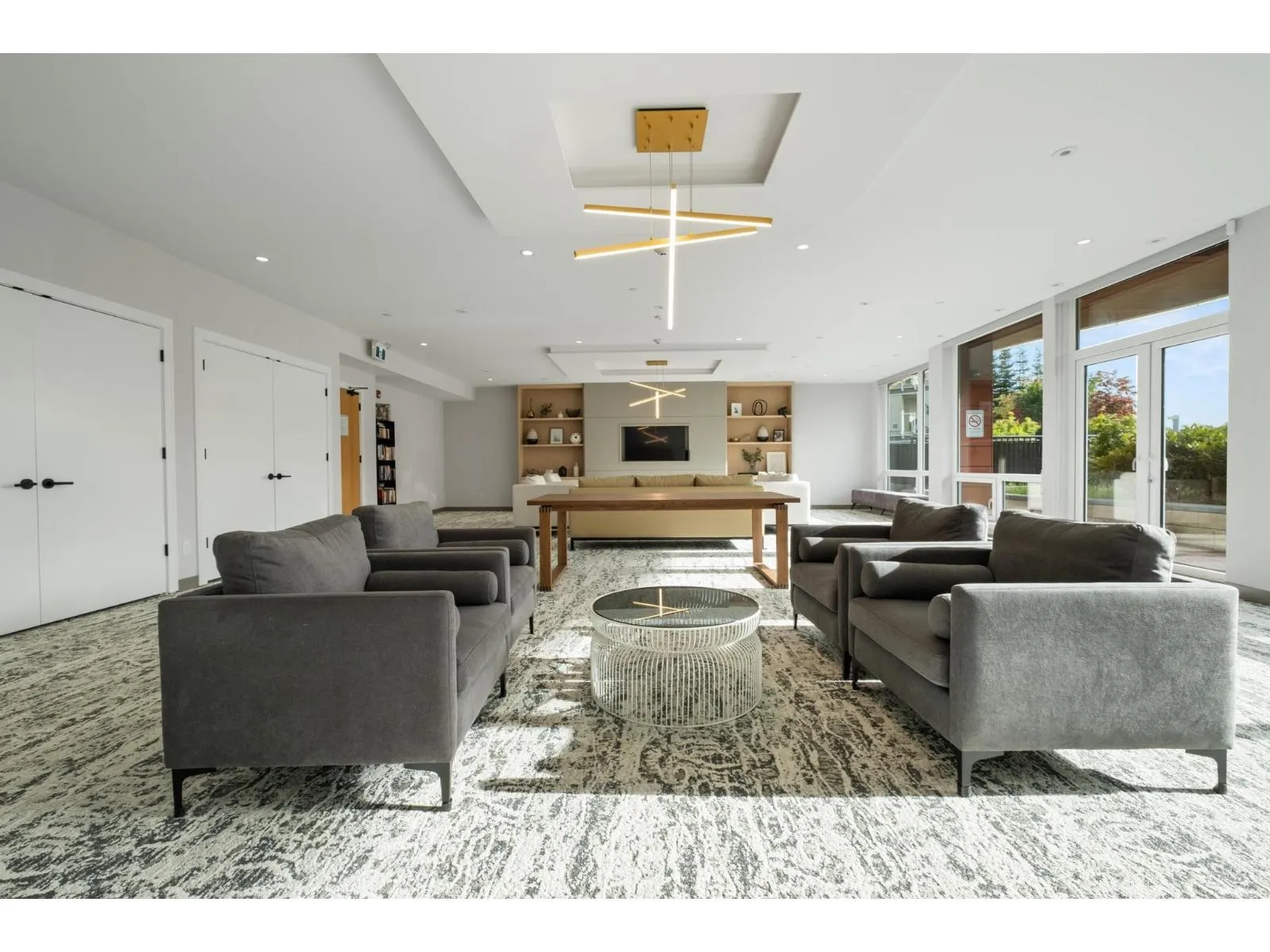 511 20416 PARK AVENUE