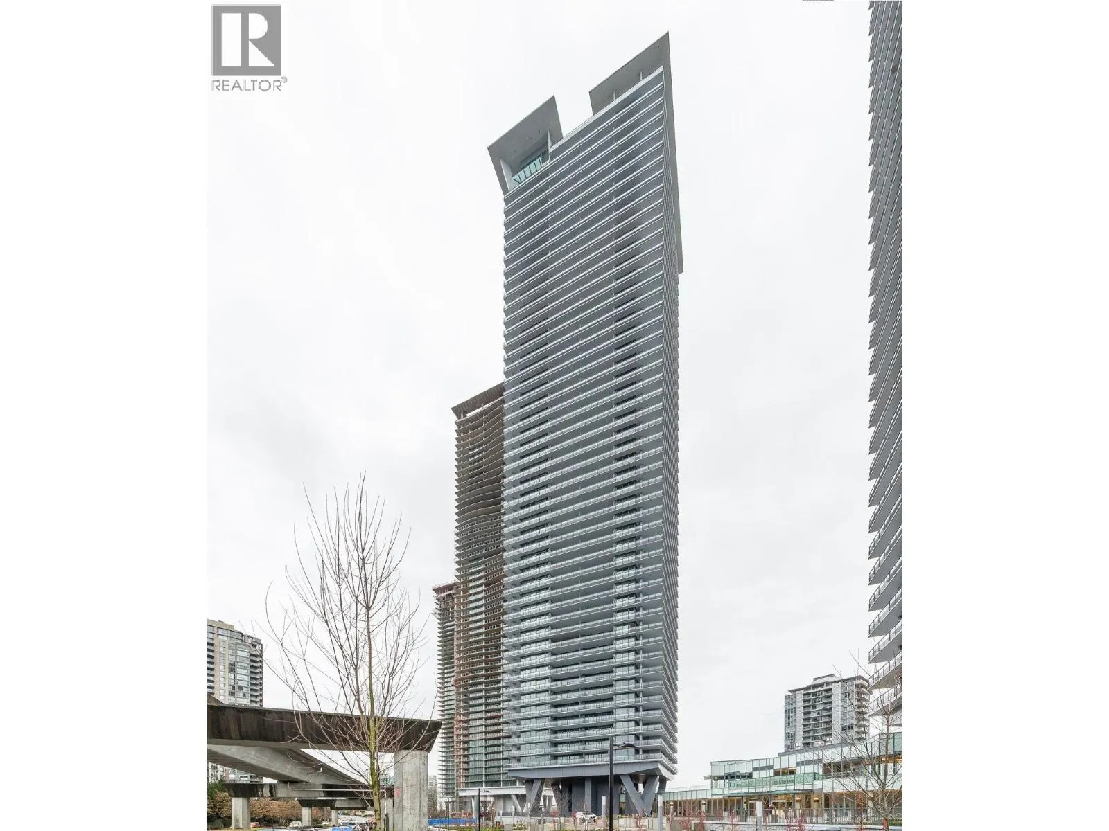 1506 4730 LOUGHEED HIGHWAY