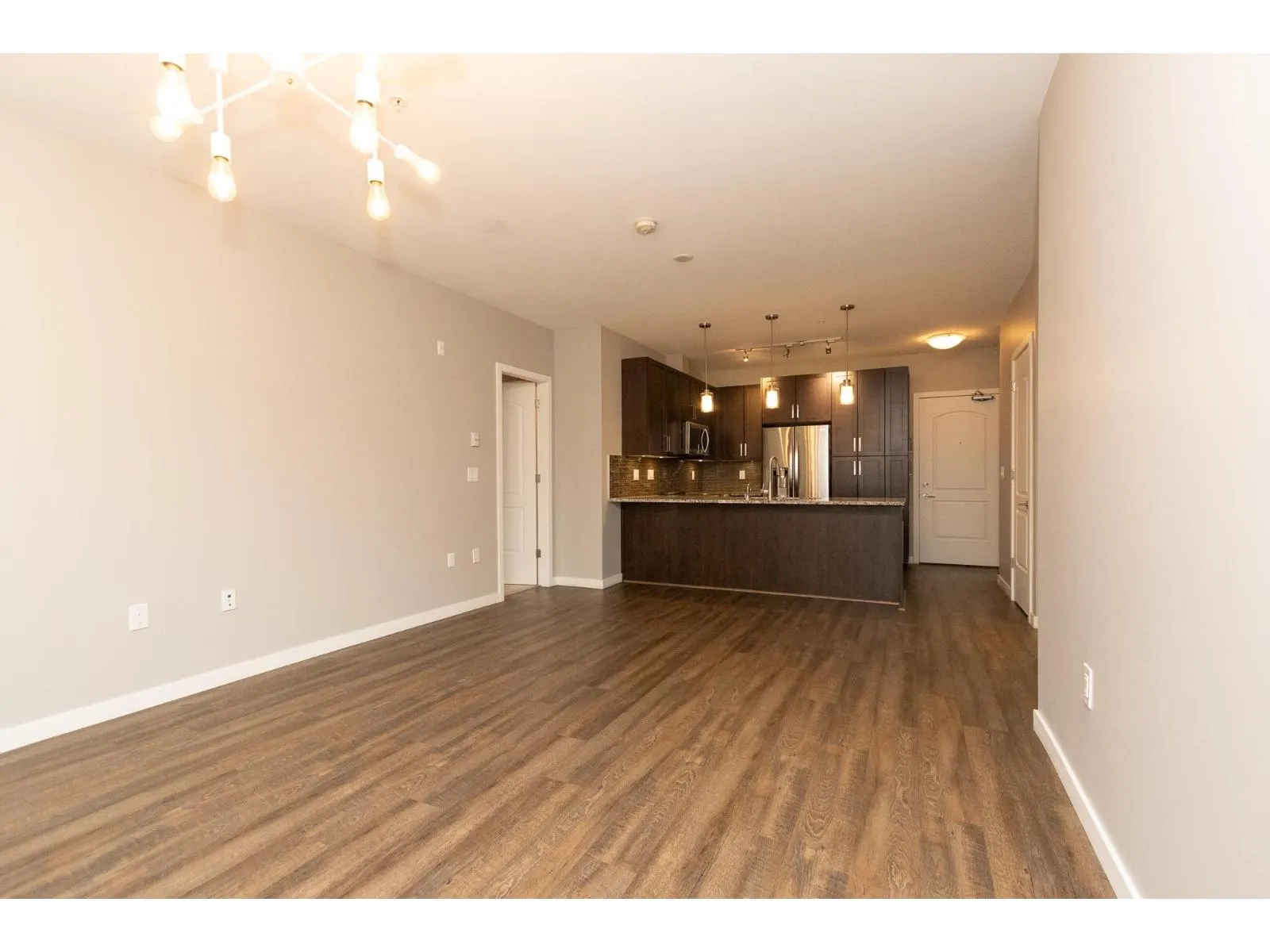 308 6490 194 STREET