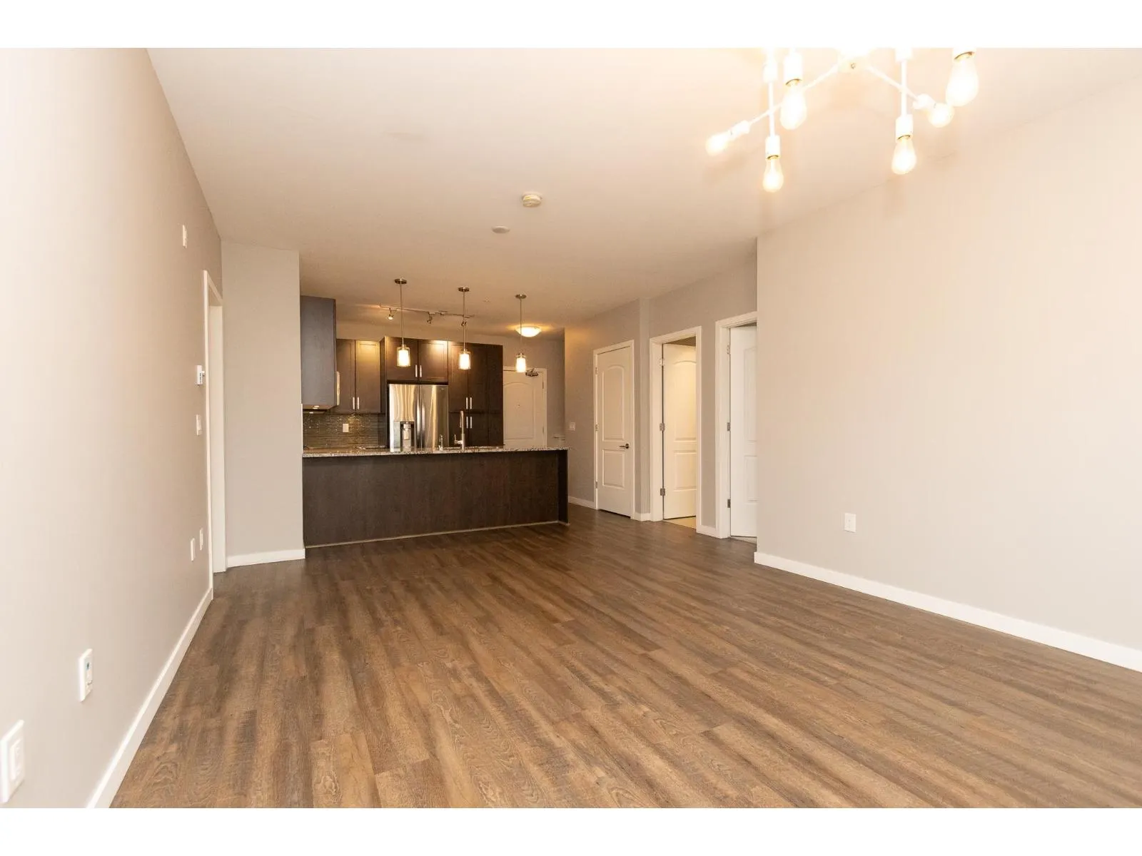 308 6490 194 STREET