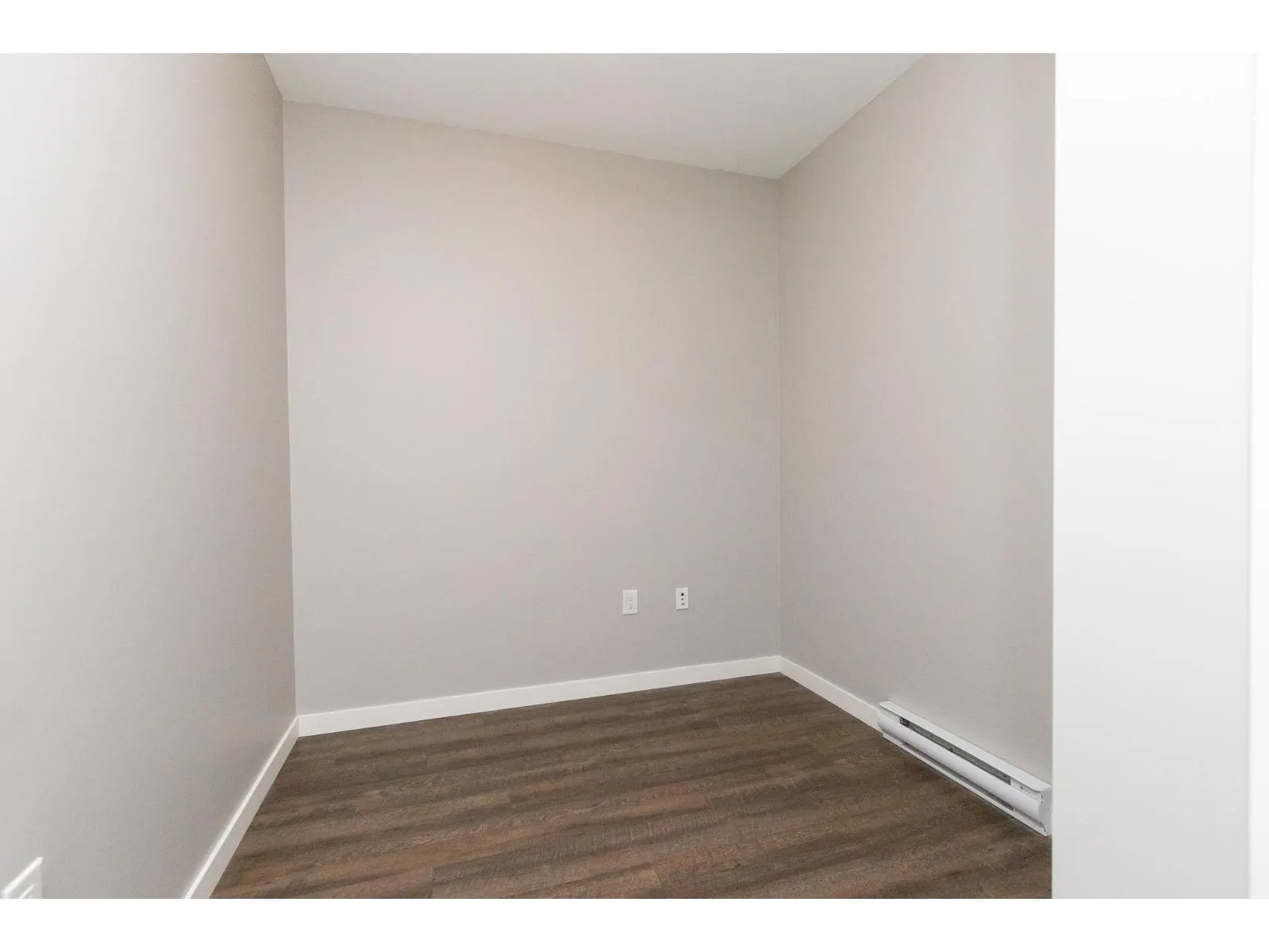 308 6490 194 STREET