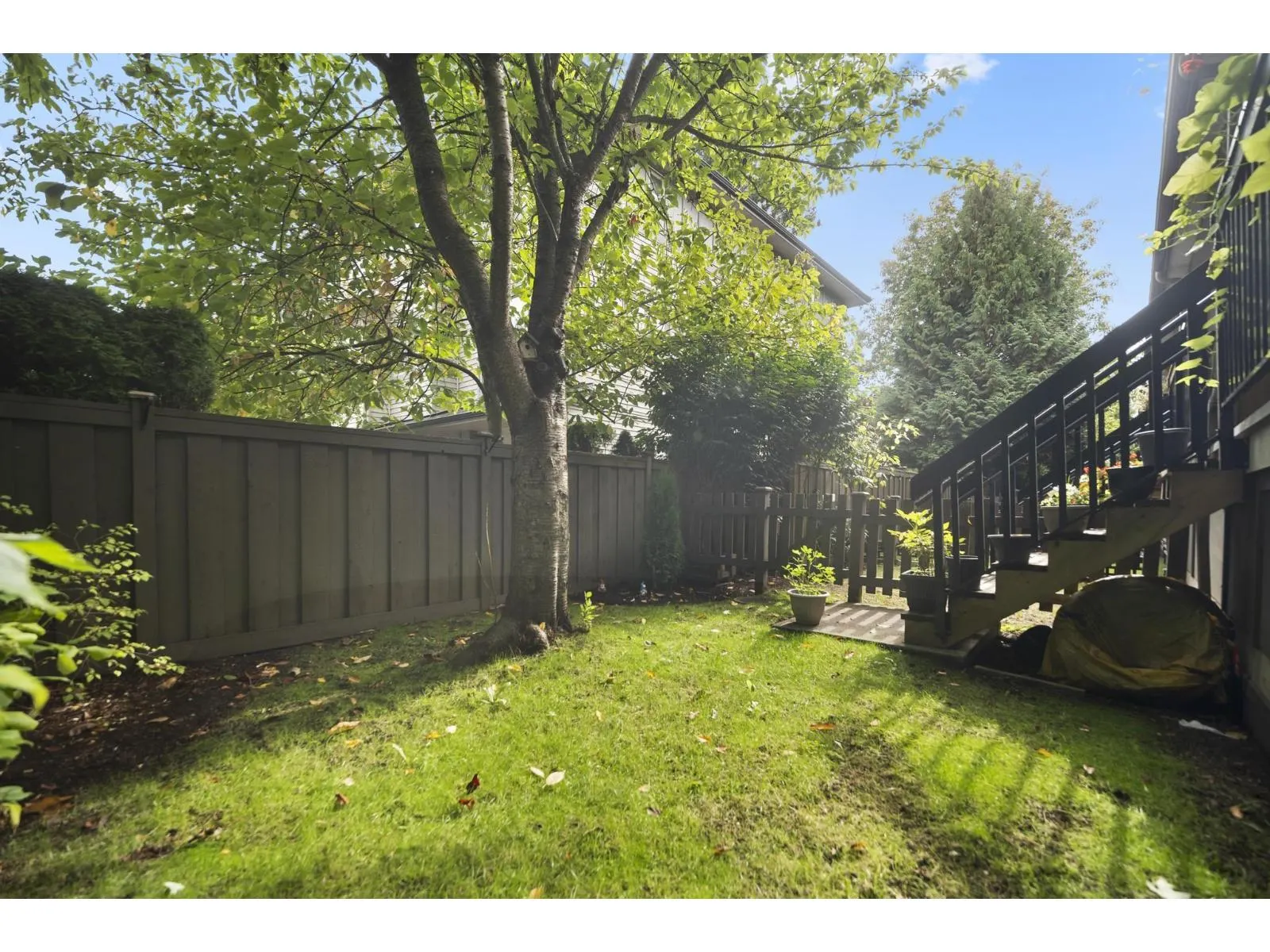 9 16789 60 AVENUE