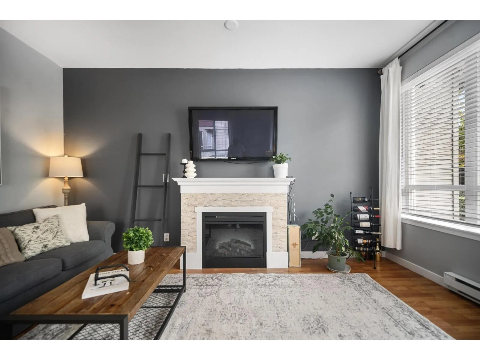 9 16789 60 AVENUE