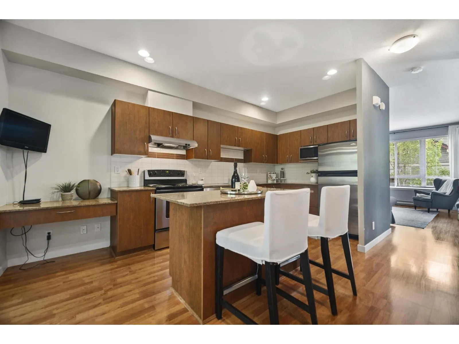 9 16789 60 AVENUE