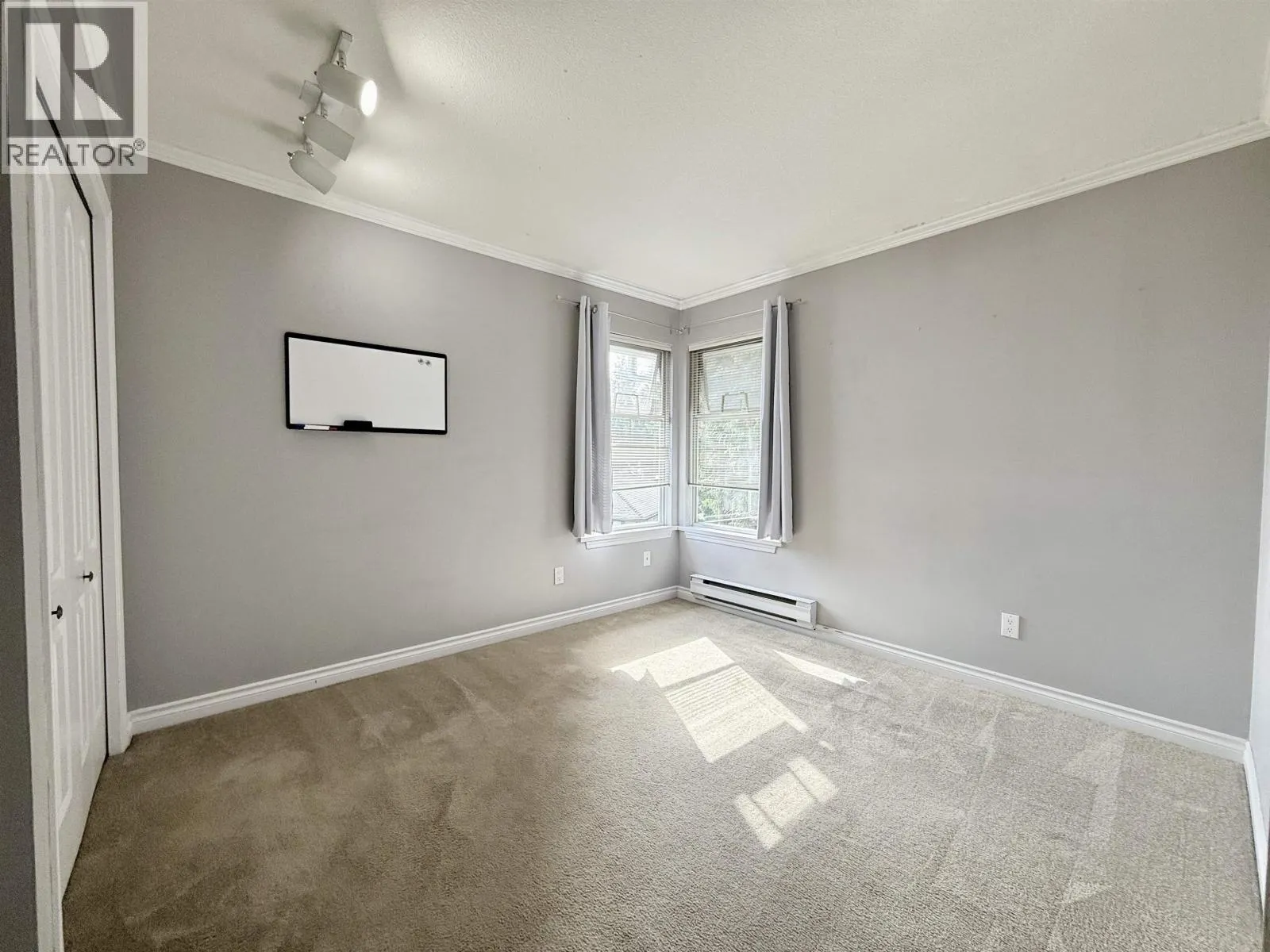 1580 WINTERGREEN PLACE