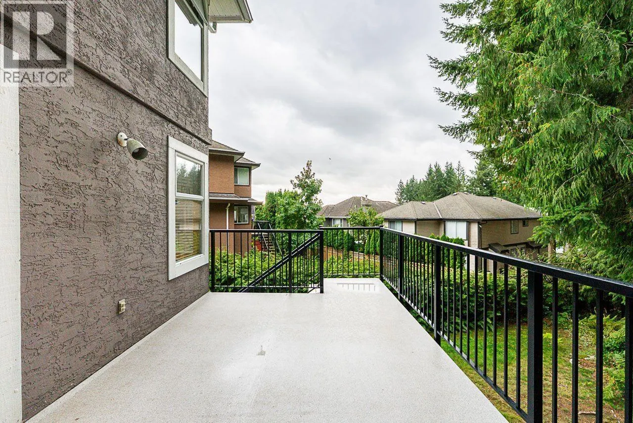 1580 WINTERGREEN PLACE