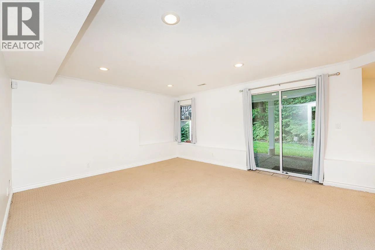 1580 WINTERGREEN PLACE