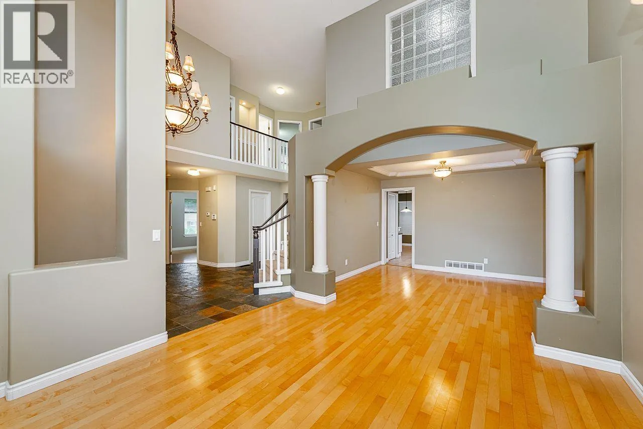 1580 WINTERGREEN PLACE