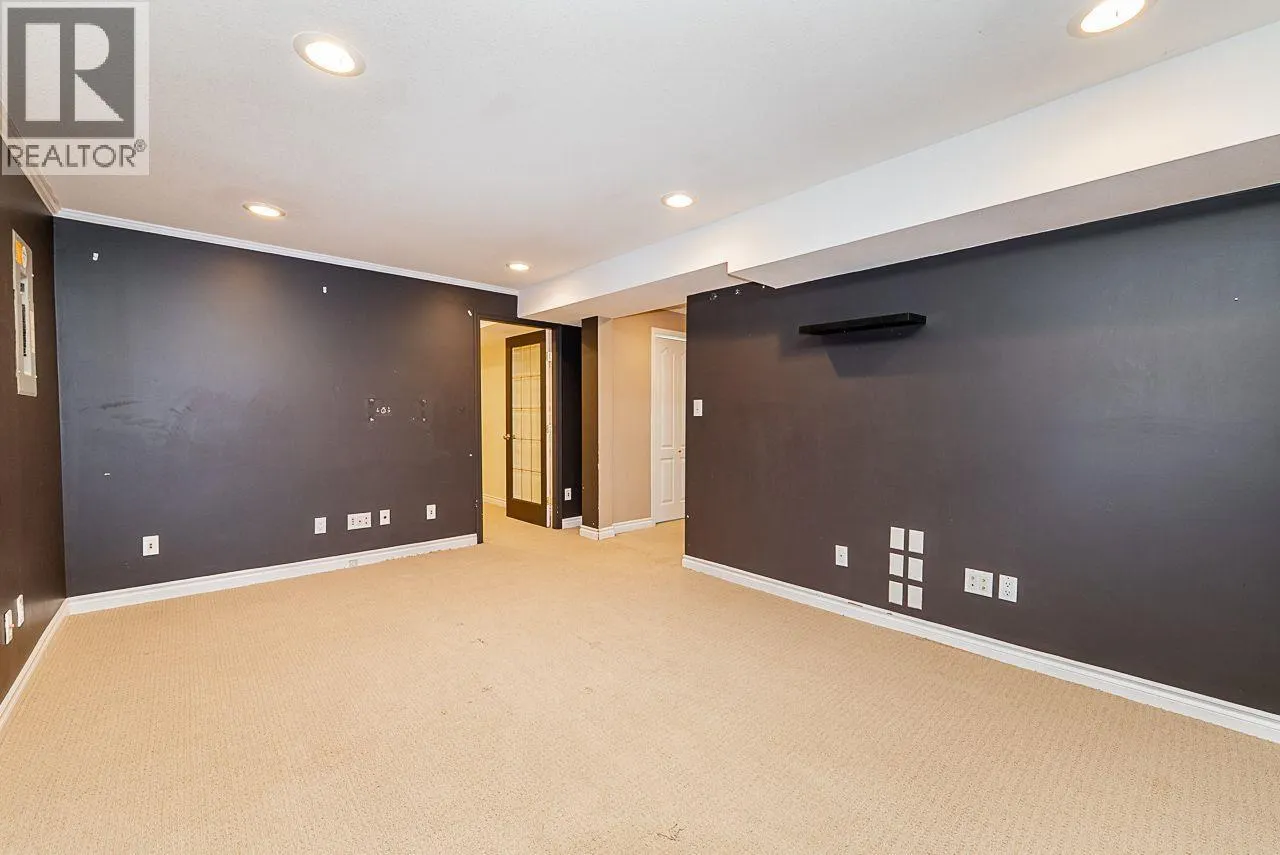 1580 WINTERGREEN PLACE