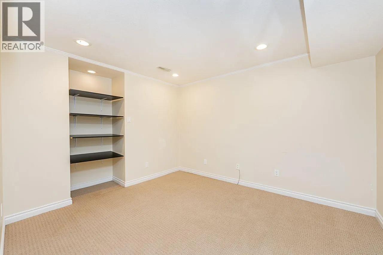 1580 WINTERGREEN PLACE