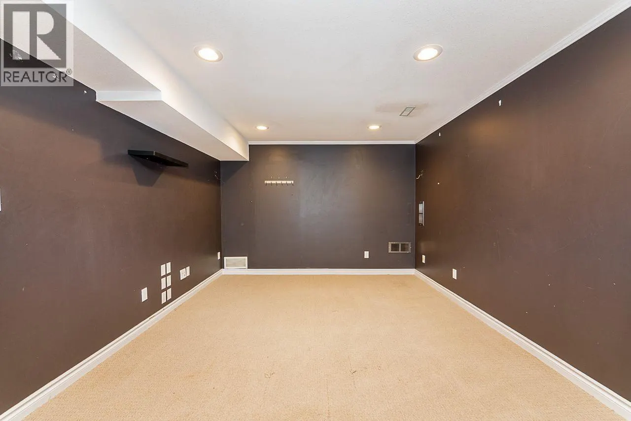 1580 WINTERGREEN PLACE