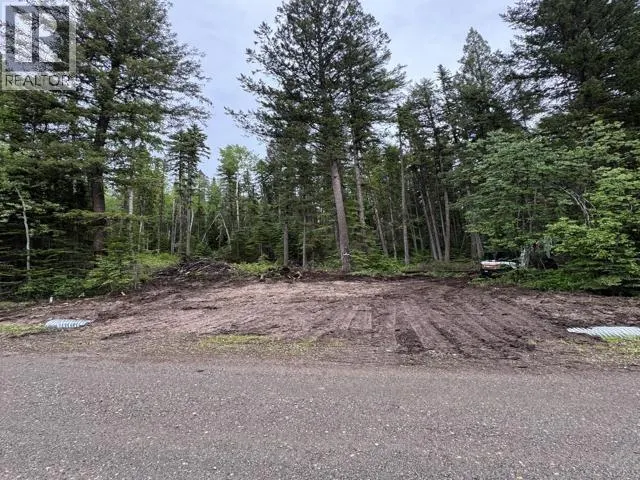 22060 COTTAGE CRESCENT