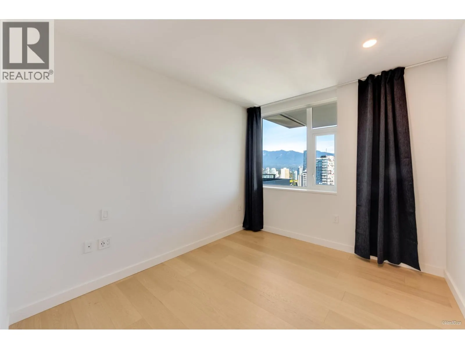 1604 1180 BROUGHTON STREET