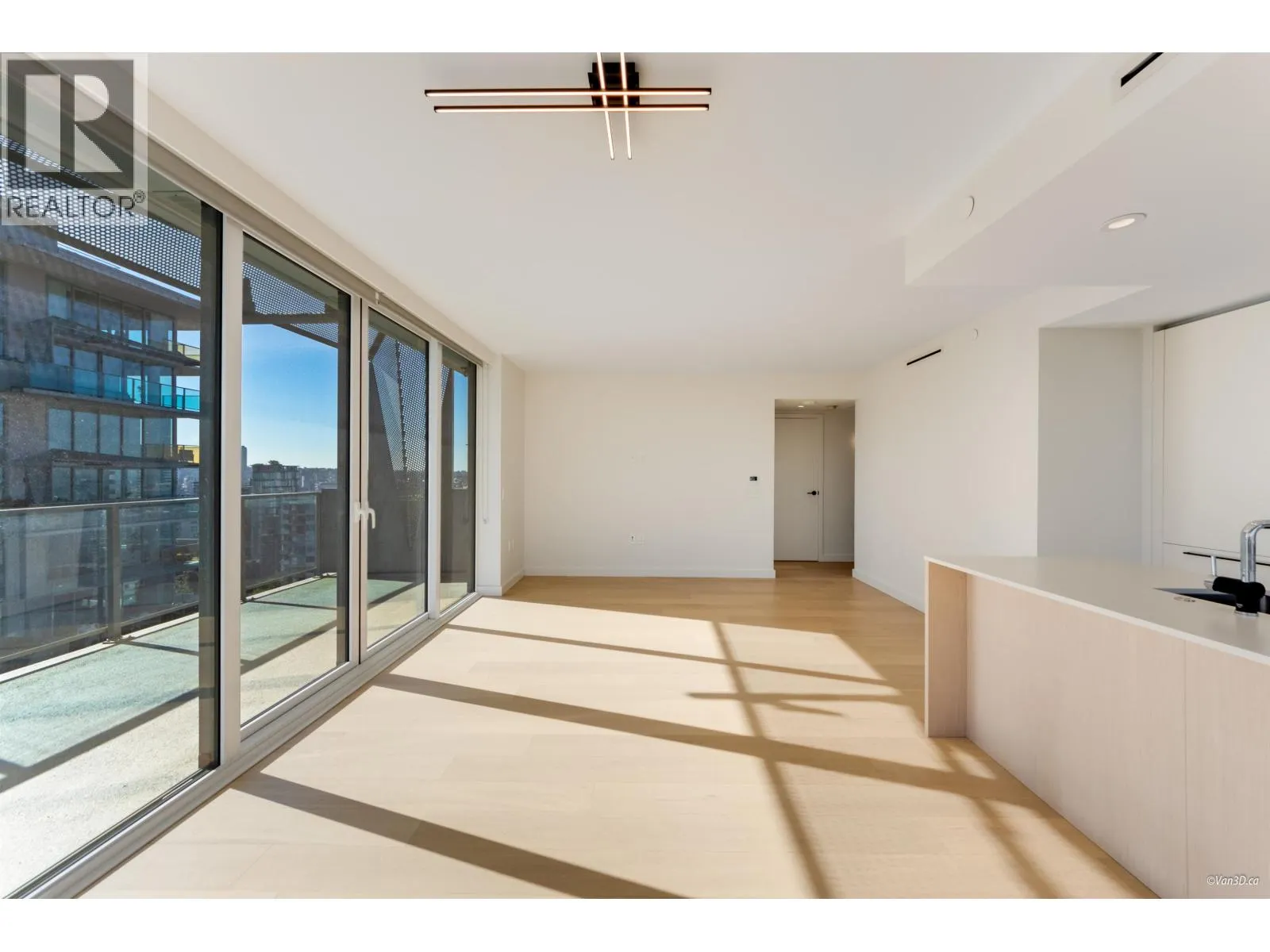 1604 1180 BROUGHTON STREET