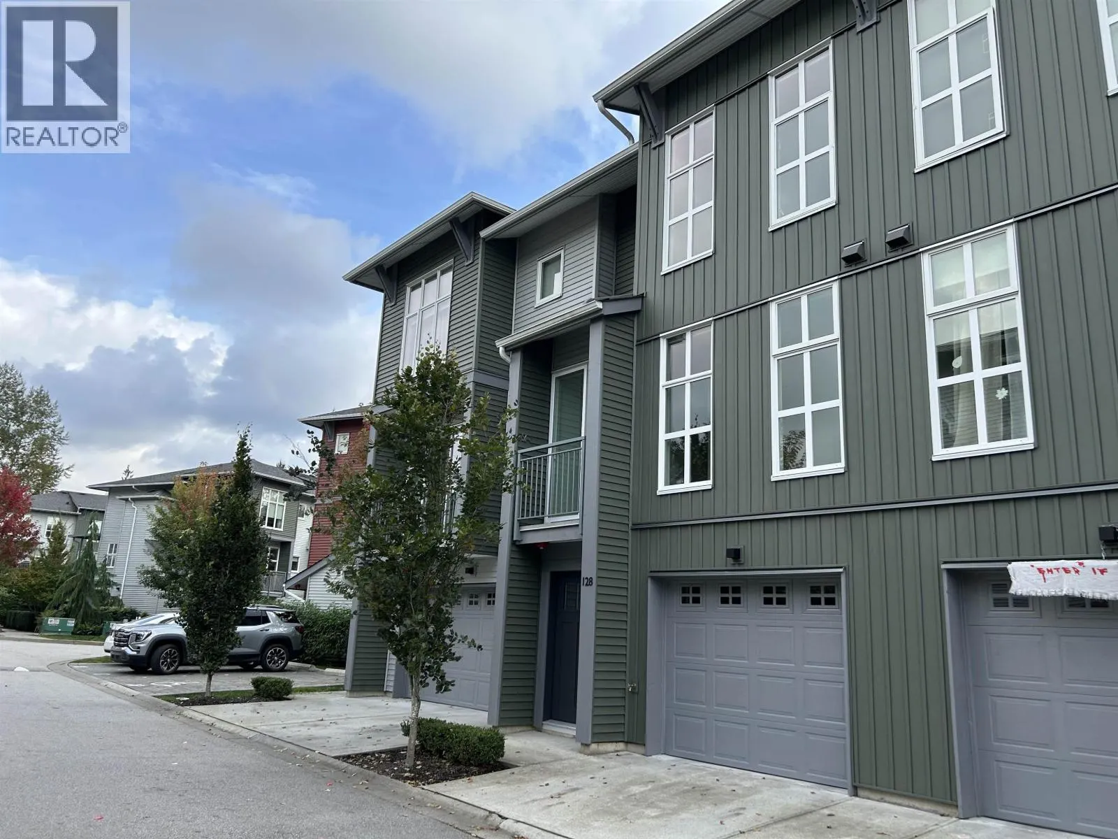 128 24076 112 AVENUE