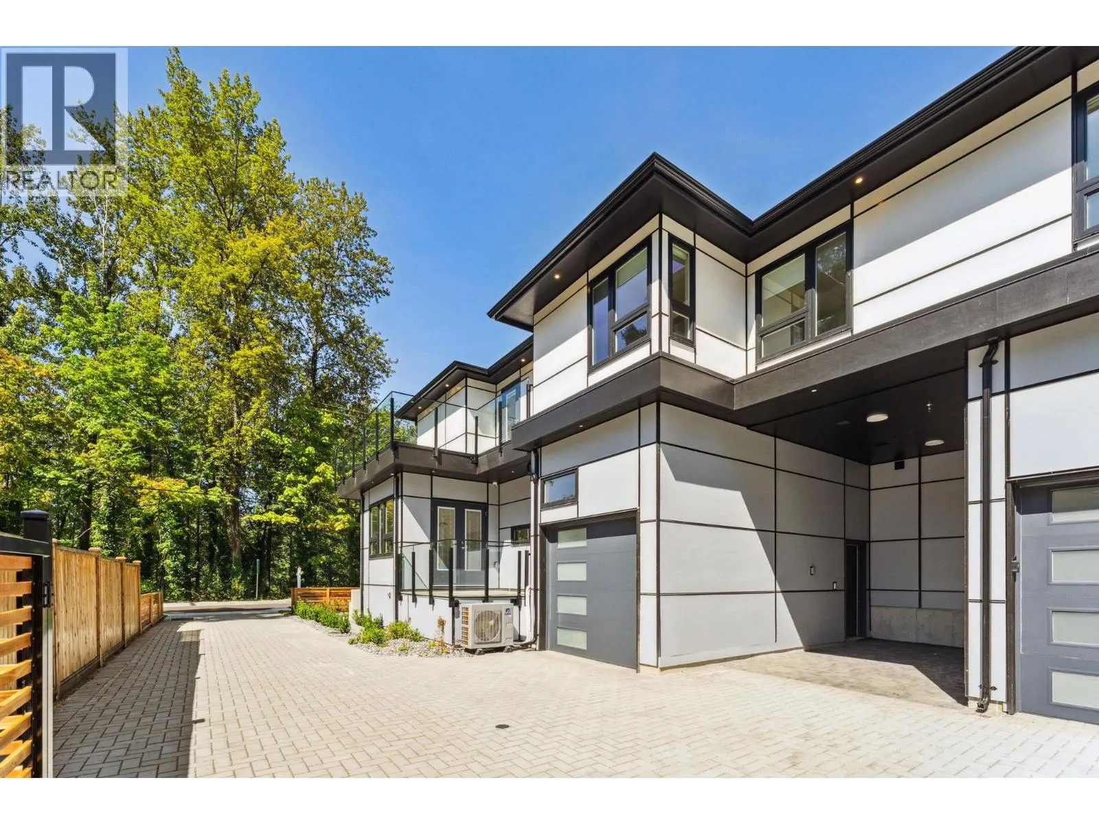 844 ST. DENIS AVENUE