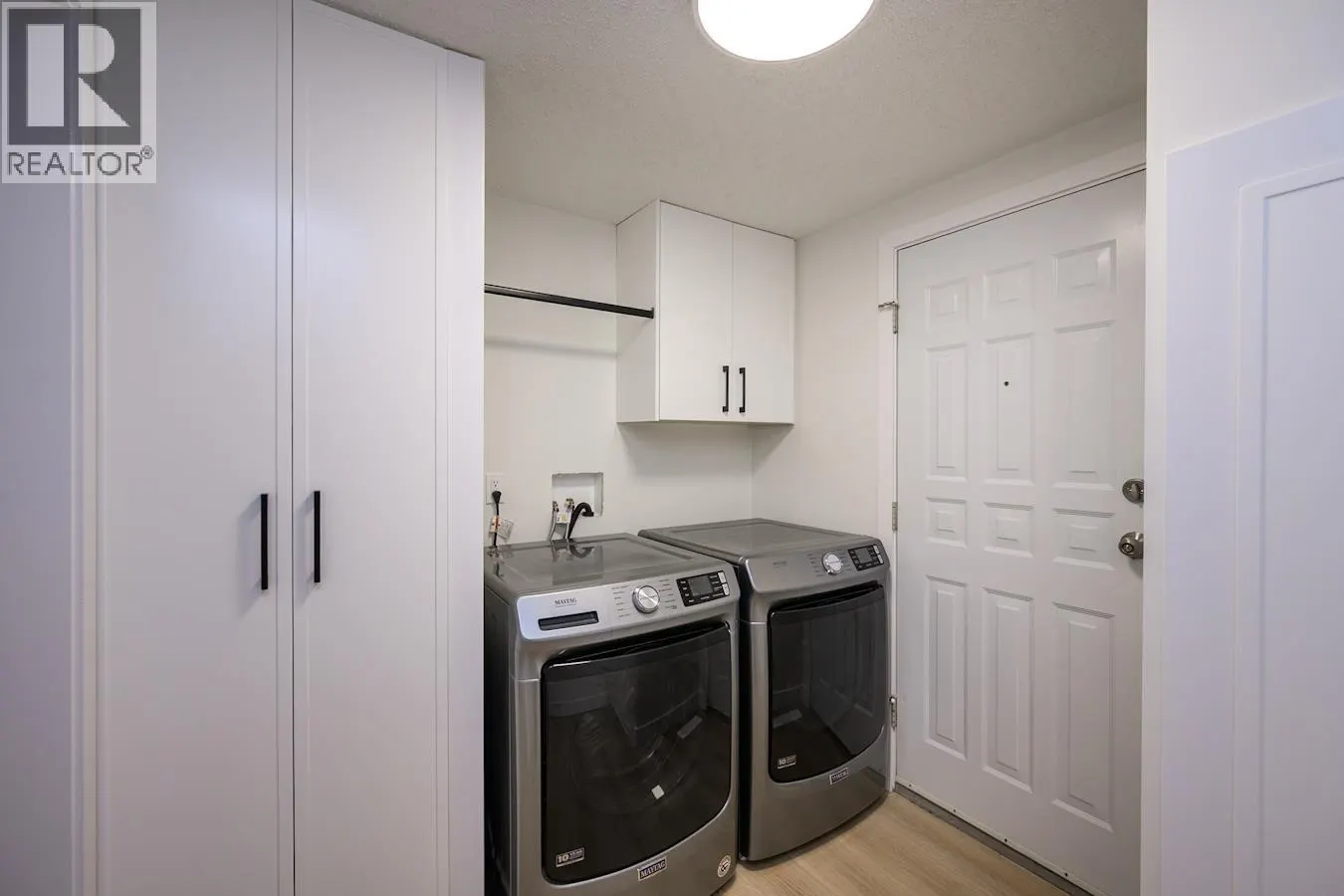 2914 GREENFOREST CRESCENT