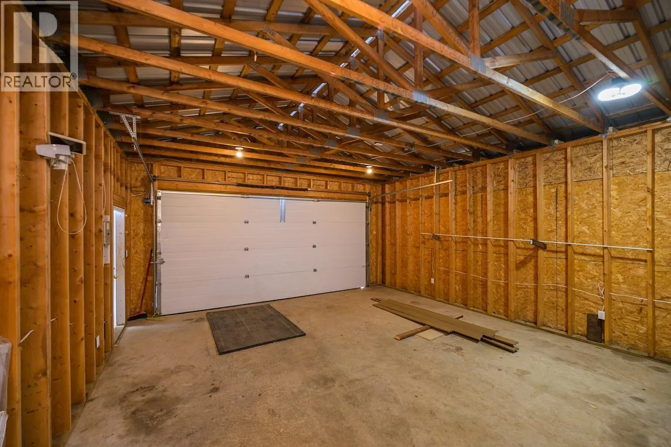 2914 GREENFOREST CRESCENT