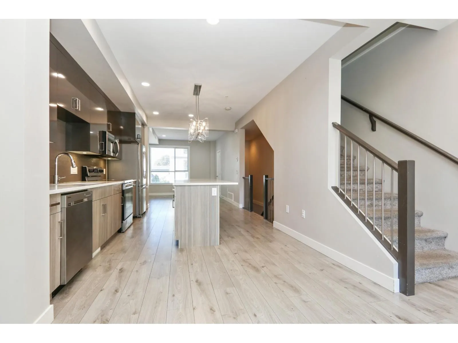 74 8413 MIDTOWN WAY|Chilliwack Proper South