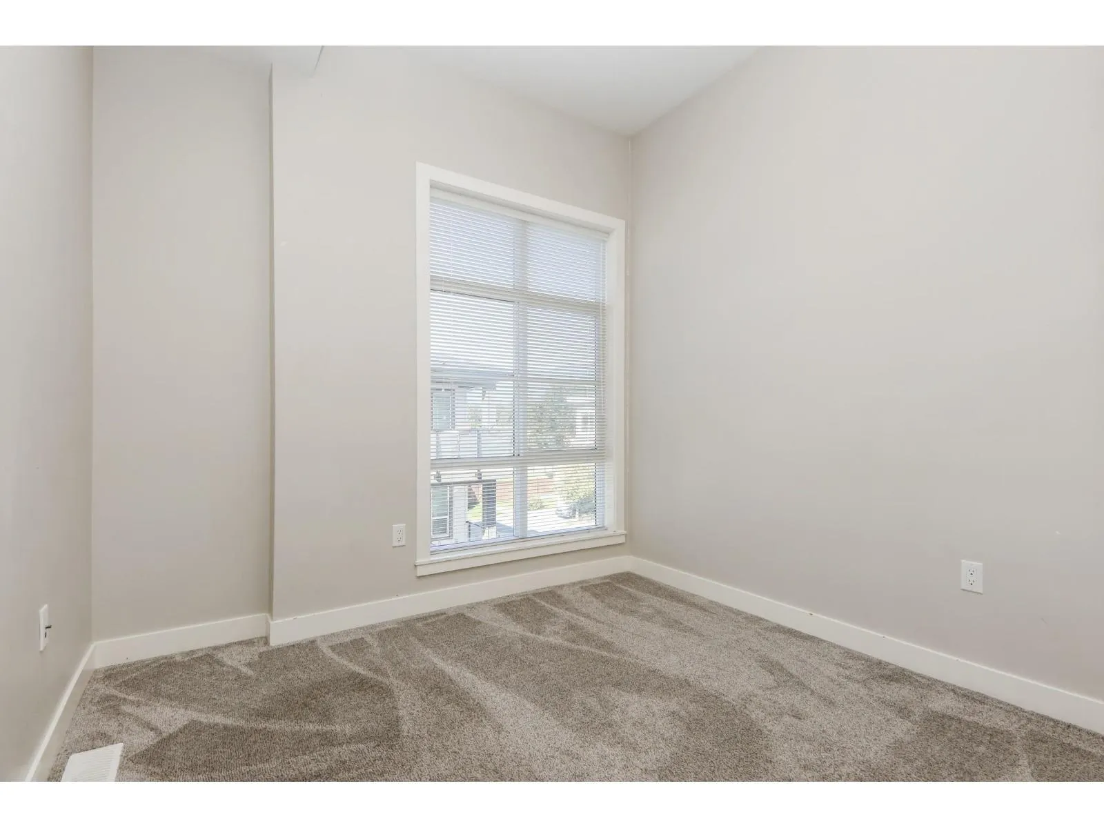 74 8413 MIDTOWN WAY|Chilliwack Proper South