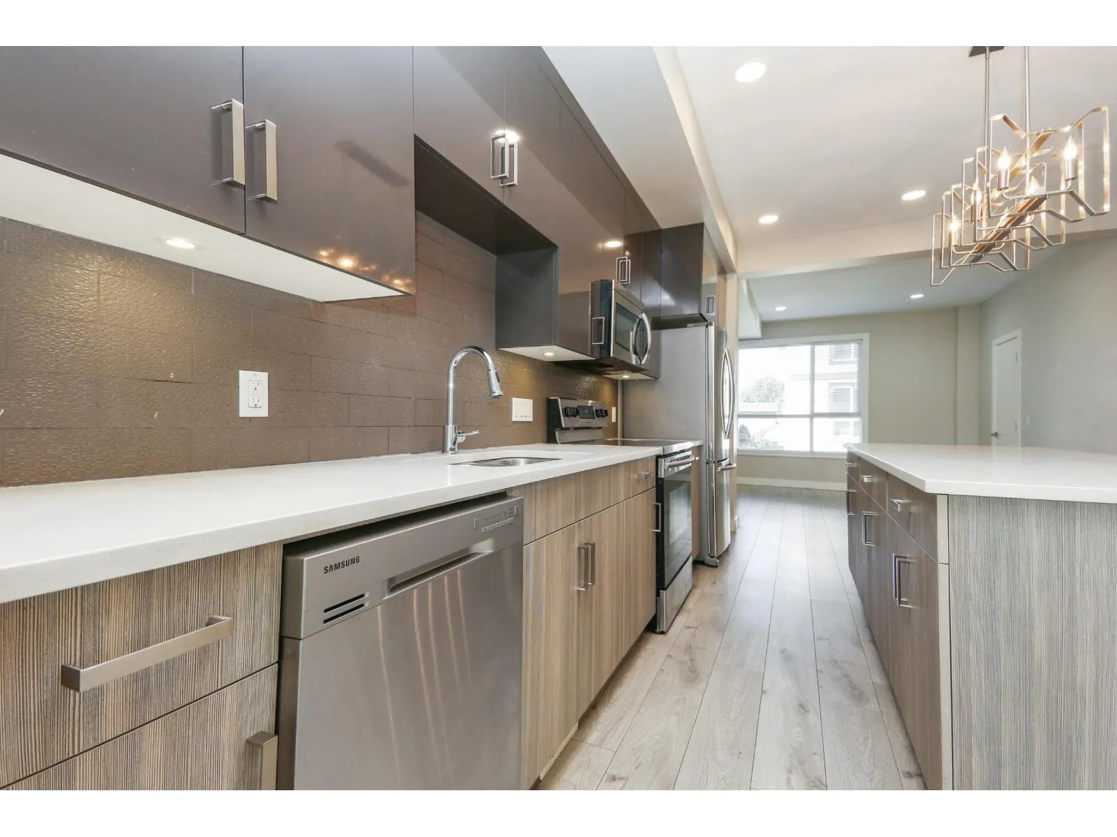 74 8413 MIDTOWN WAY|Chilliwack Proper South