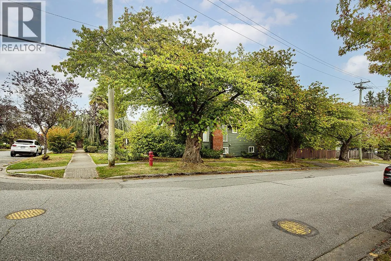 96 W 40TH AVENUE