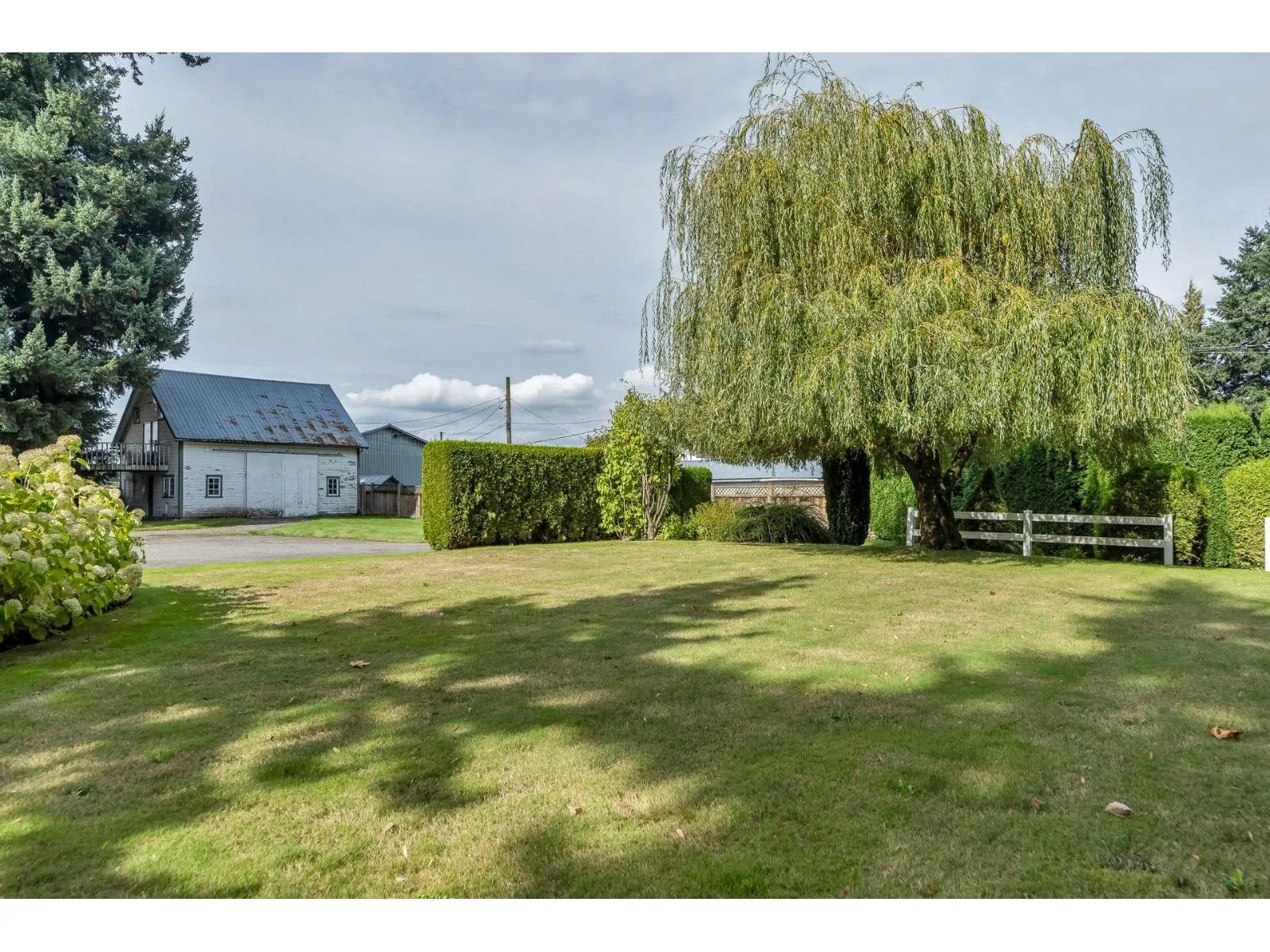 487 MCKENZIE ROAD