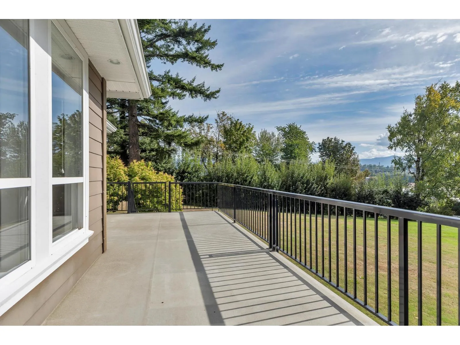 487 MCKENZIE ROAD
