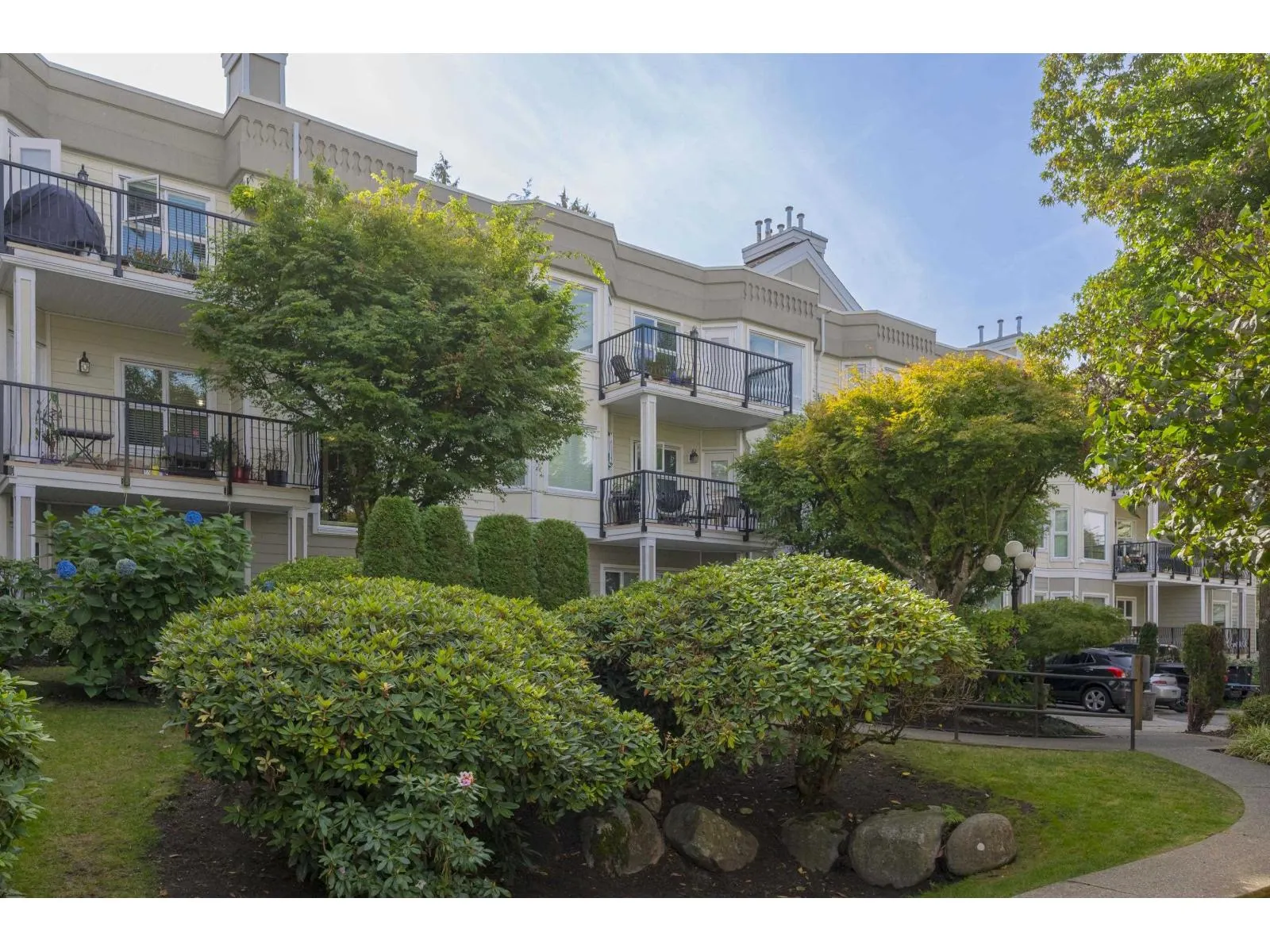208 10320 156 STREET