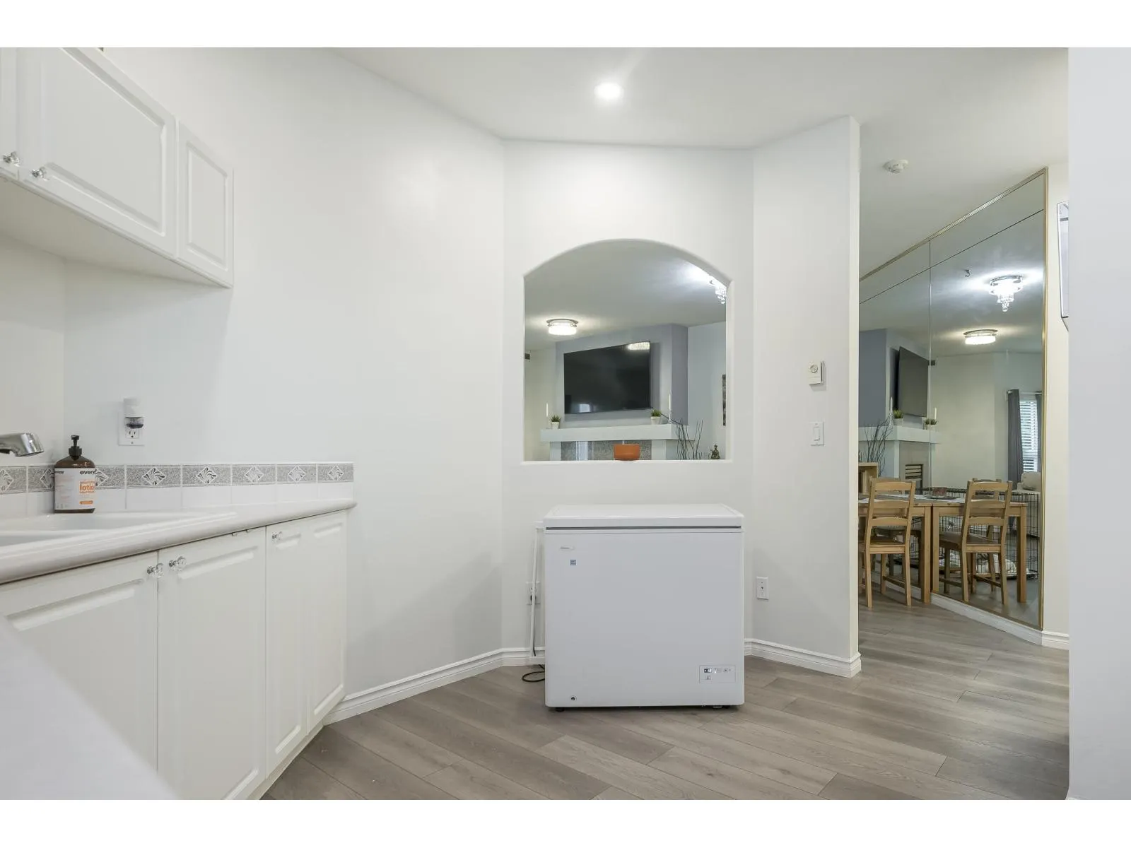 208 10320 156 STREET