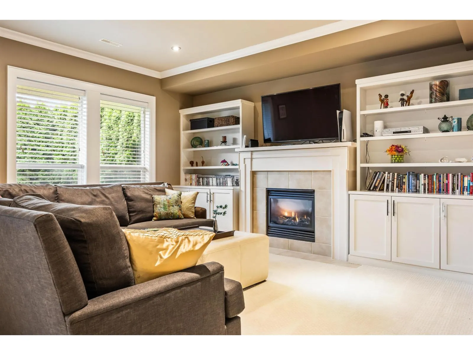 2617 EAGLE MOUNTAIN DRIVE