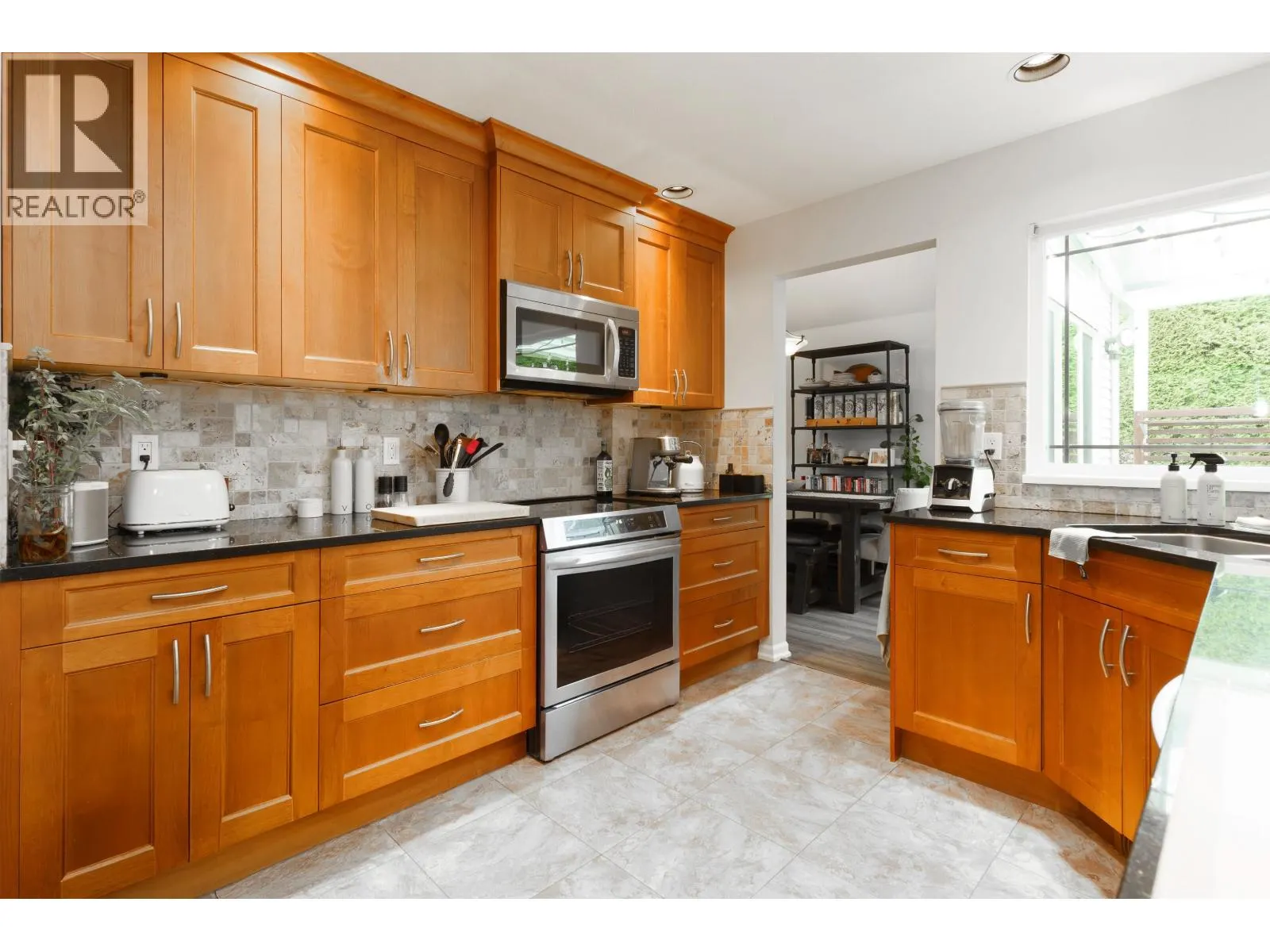 23508 TAMARACK LANE