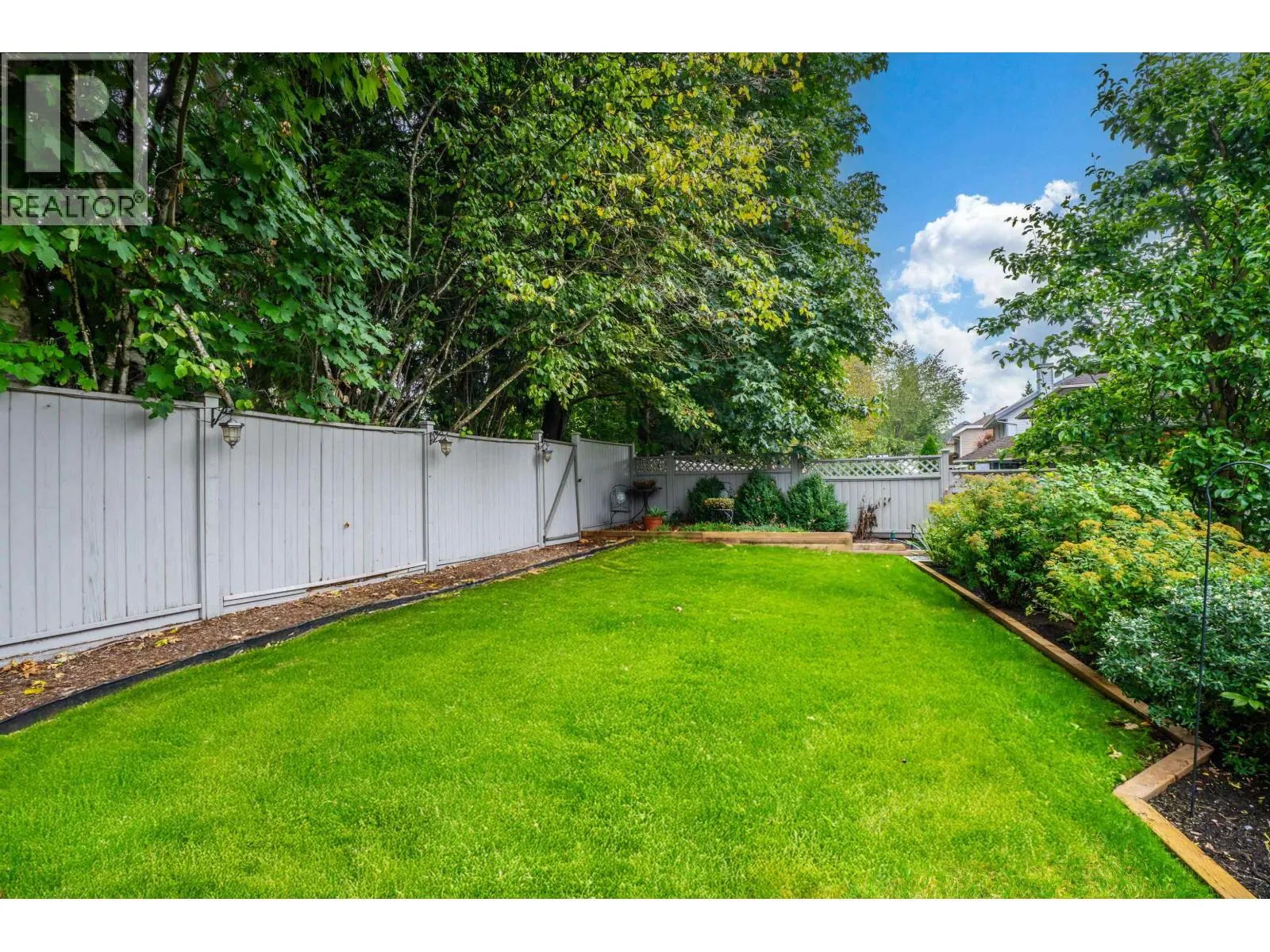 23508 TAMARACK LANE