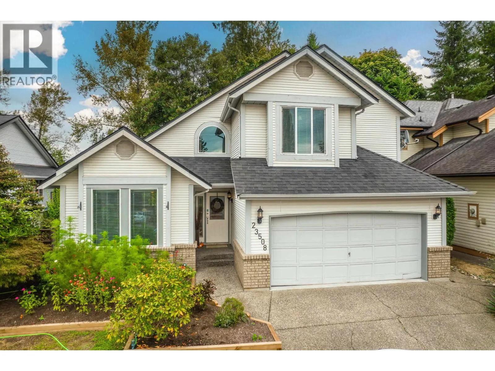 23508 TAMARACK LANE