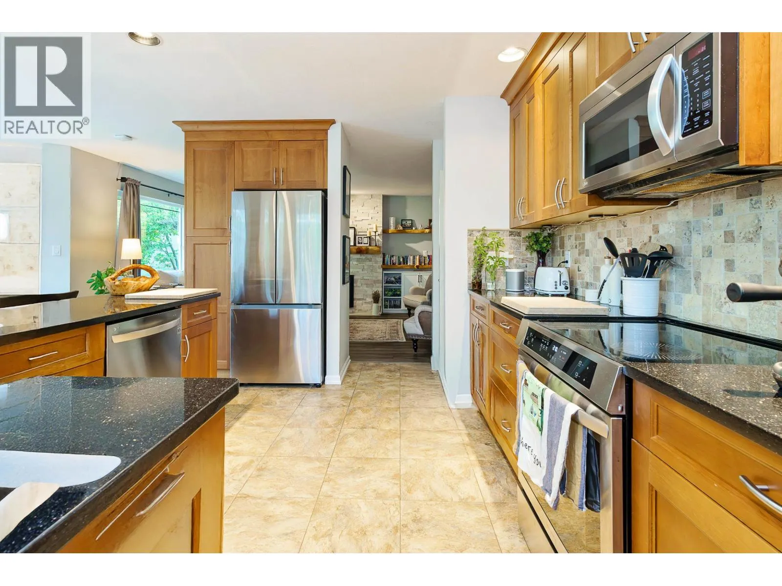 23508 TAMARACK LANE