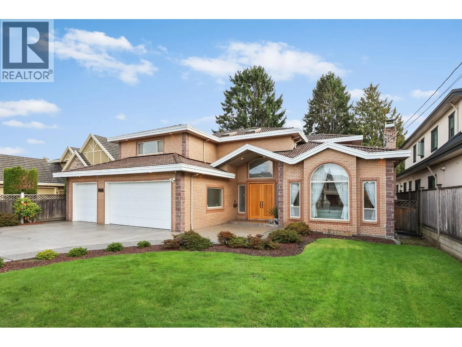 7460 LOMBARD ROAD
