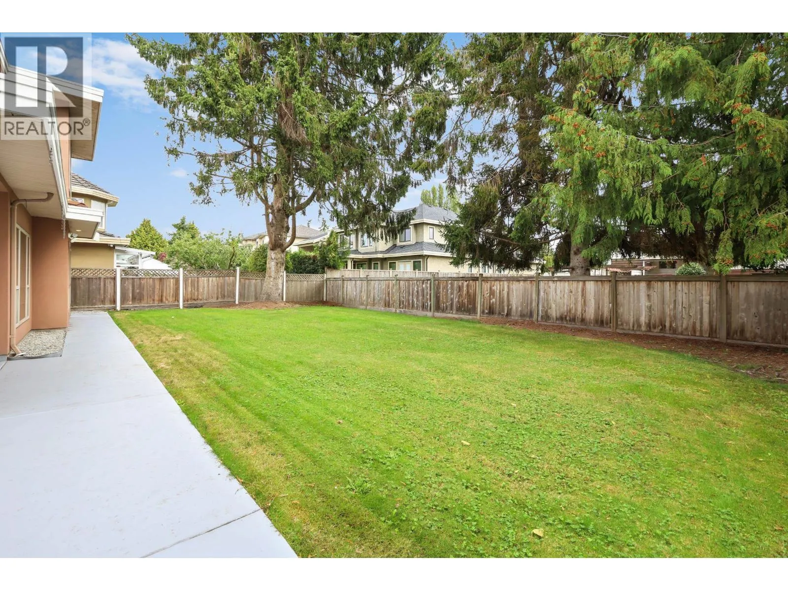 7460 LOMBARD ROAD