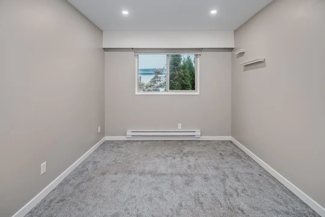 330 1735 AGASSIZ-ROSEDALE HIGHWAY NO 9 HIGHWAY|Agassiz