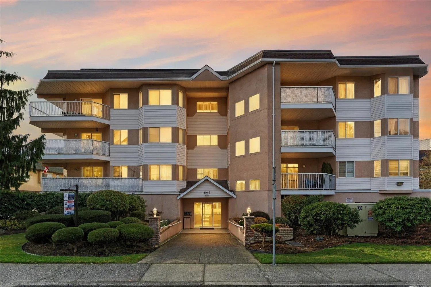 201 8985 MARY STREET|Chilliwack Proper West