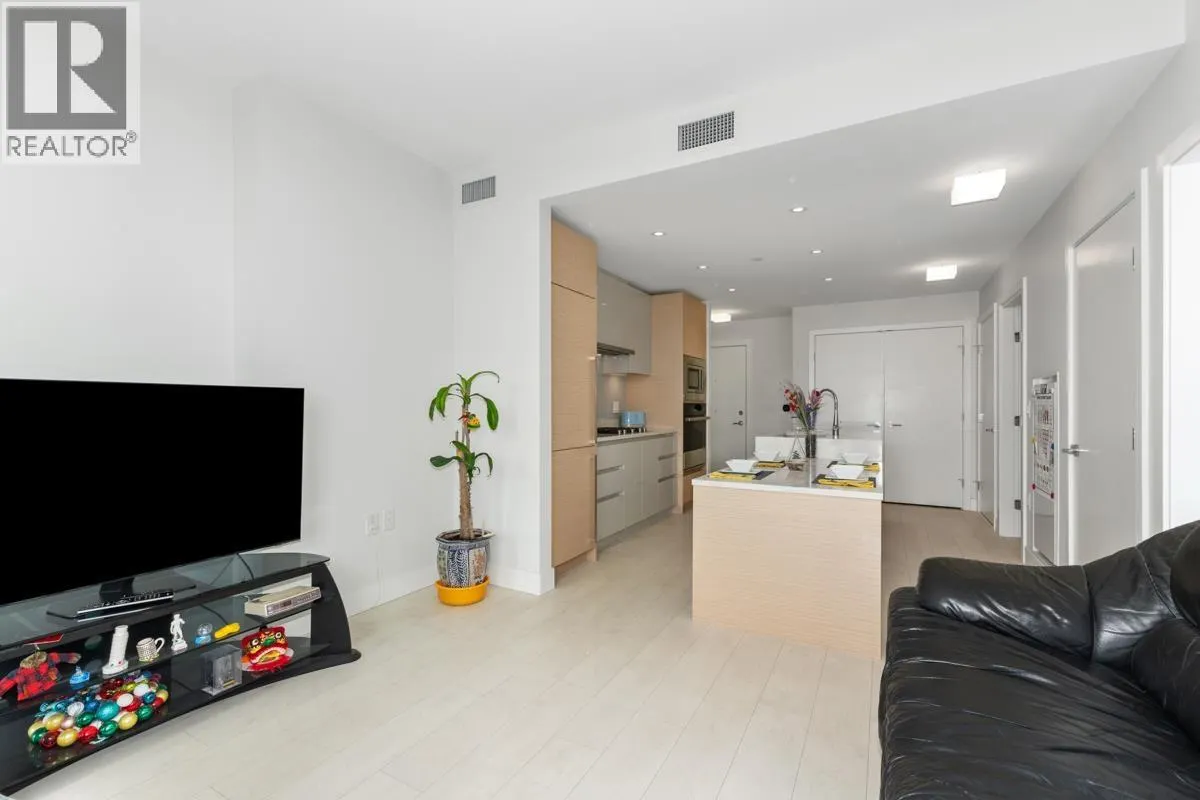 701 3538 SAWMILL CRESCENT