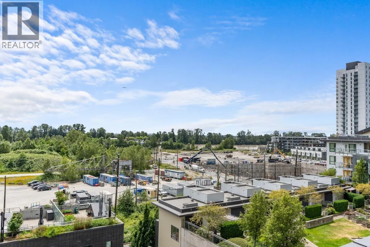 701 3538 SAWMILL CRESCENT