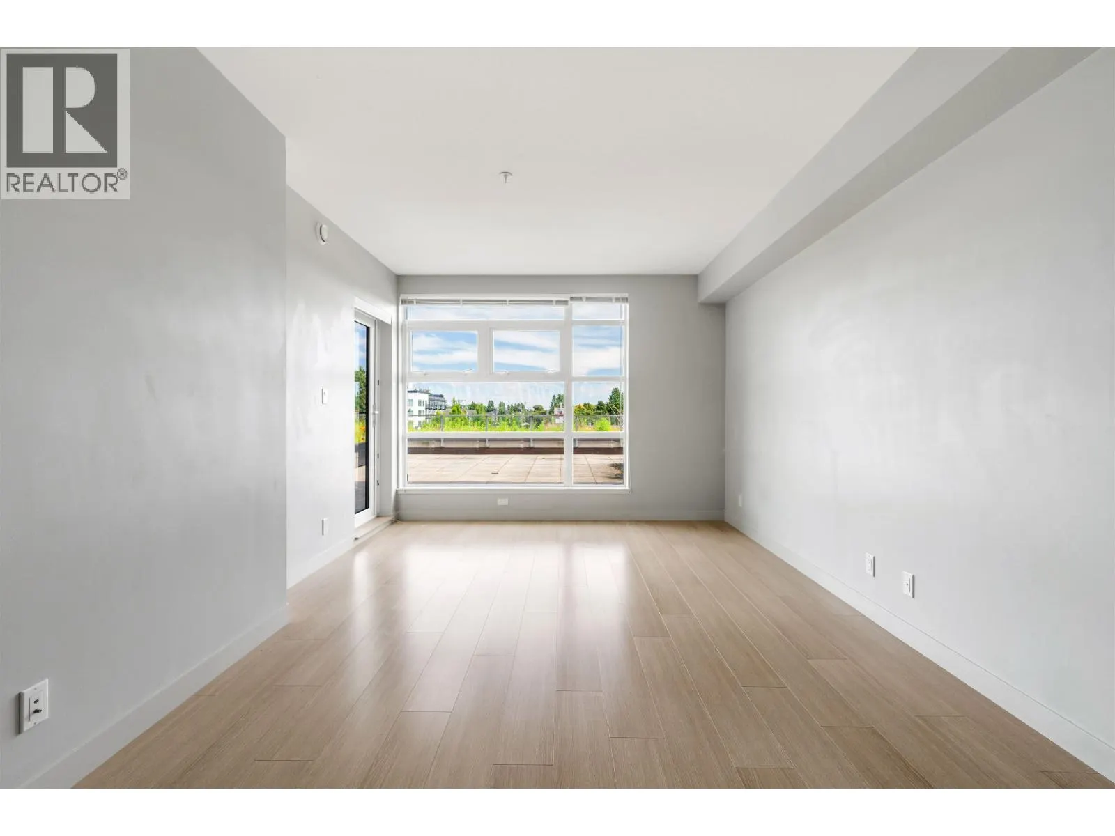 413 10020 DUNOON DRIVE